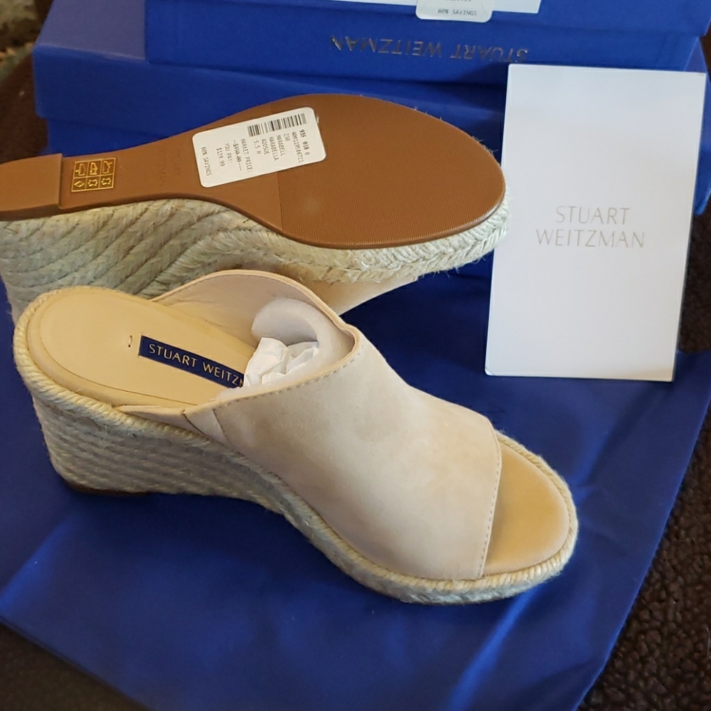 Stuart Wietzman NWT Suede Wedge size 5.5